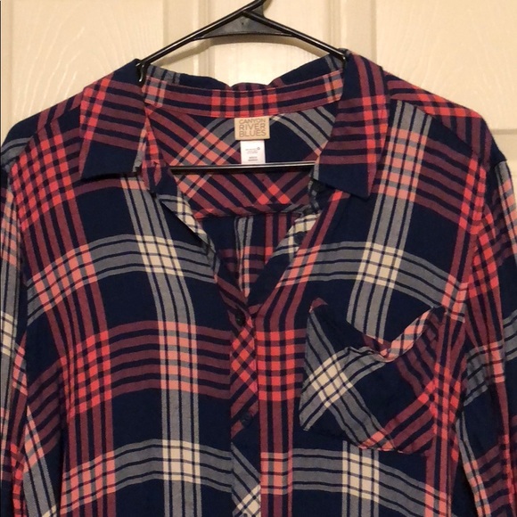 Spring flannel - Picture 2 of 4